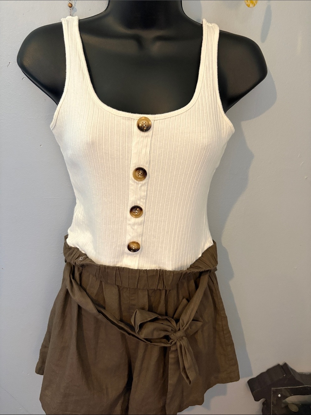SHEIN Cream Ribbed Tank with Wood-Tone Buttons